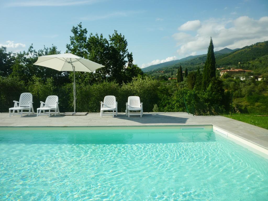 Casa Giulia Villa เรกเจลโล ภายนอก รูปภาพ
